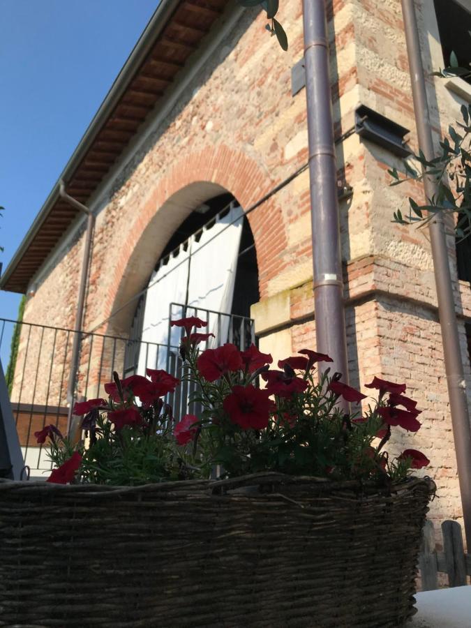 Il Nido Della Buonanotte 1 Family Friendly Lägenhet Verona Exteriör bild