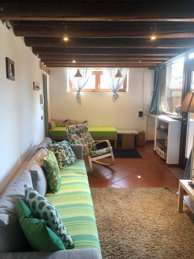 Il Nido Della Buonanotte 1 Family Friendly Lägenhet Verona Exteriör bild